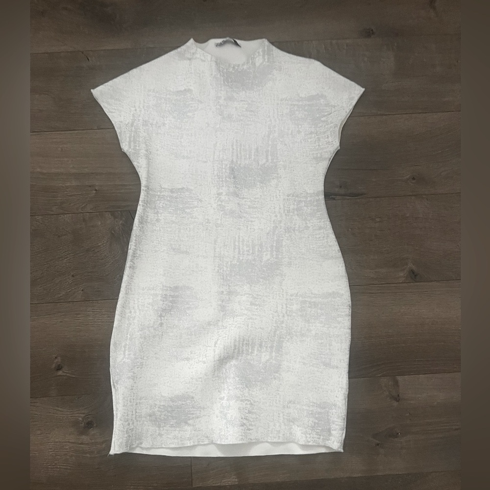 White / Silver Zara Minidress